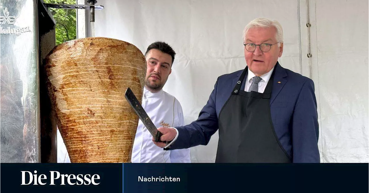 Döner-Diplomatie: Steinmeiers Auftritt mit dem Fleischmesser sorgt für Spott