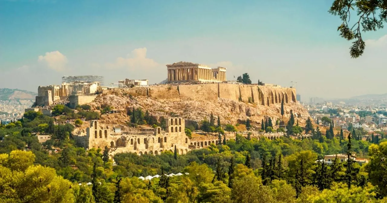 Atene, 5mila euro per visitare l’Acropoli: è polemica