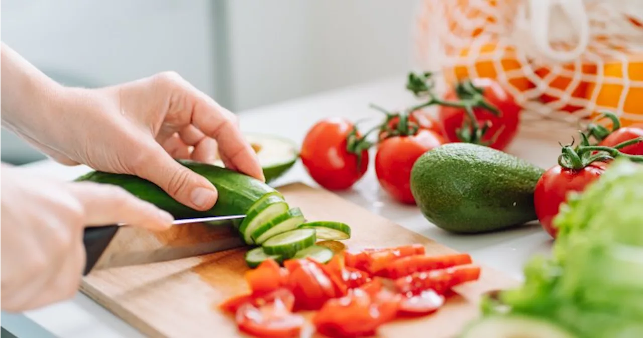 6 kitchen gadgets and tools that hack the heck out of meal prep