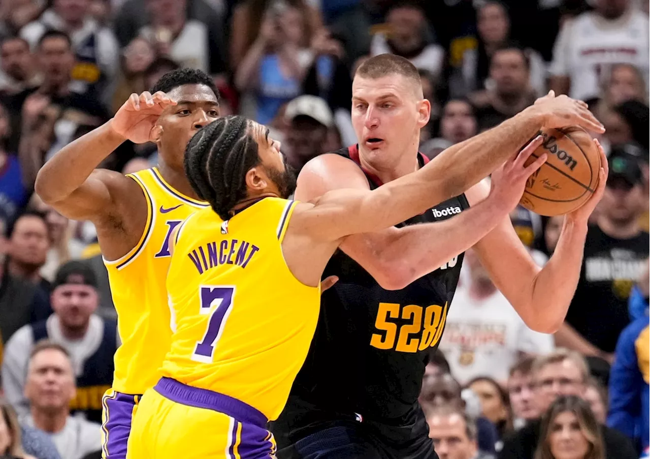 Canadian Jamal Murray sinks shot at buzzer to cap 20-point comeback and lead Nuggets past Lakers 101-99