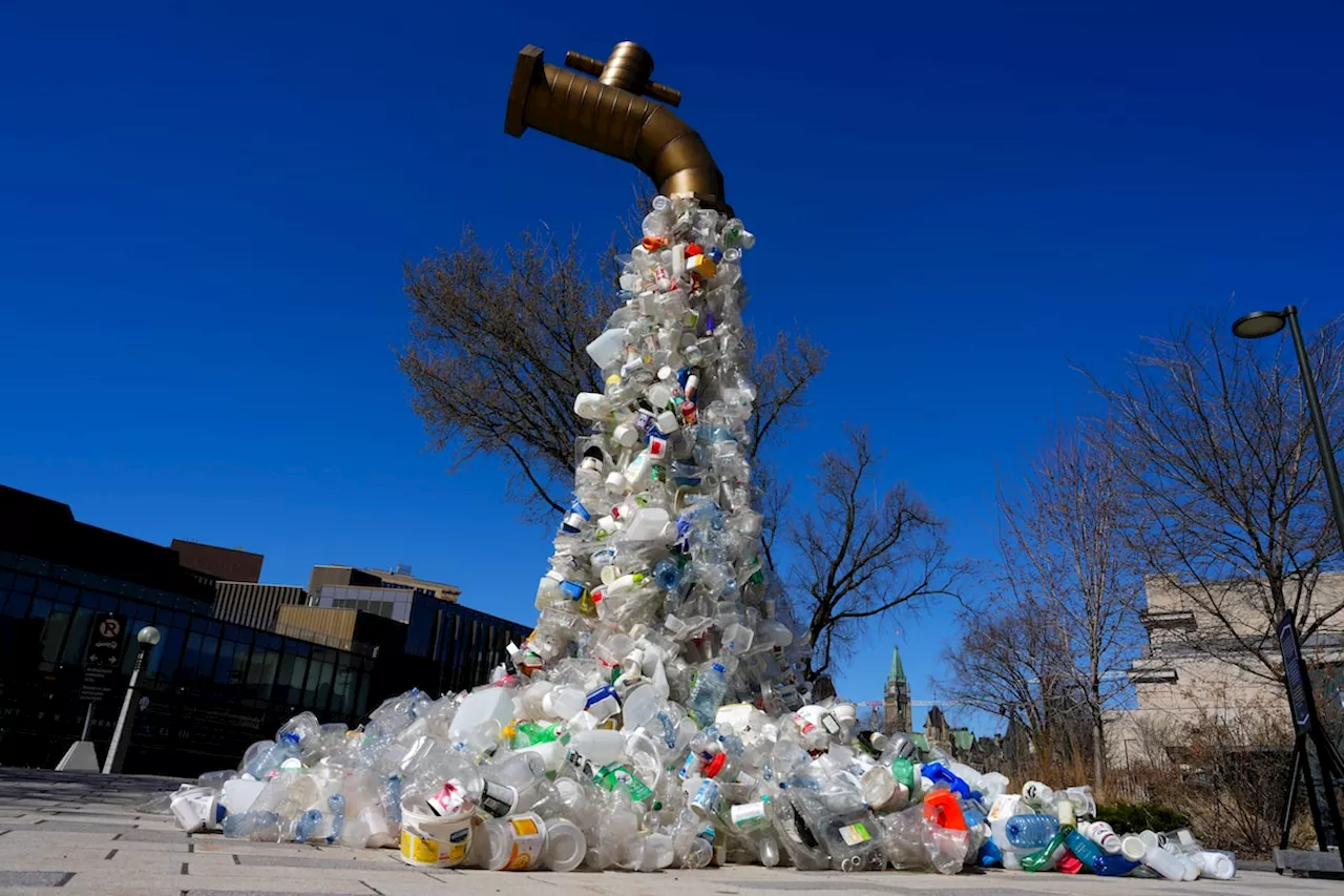 Talks under way in Ottawa on curbing global plastics pollution