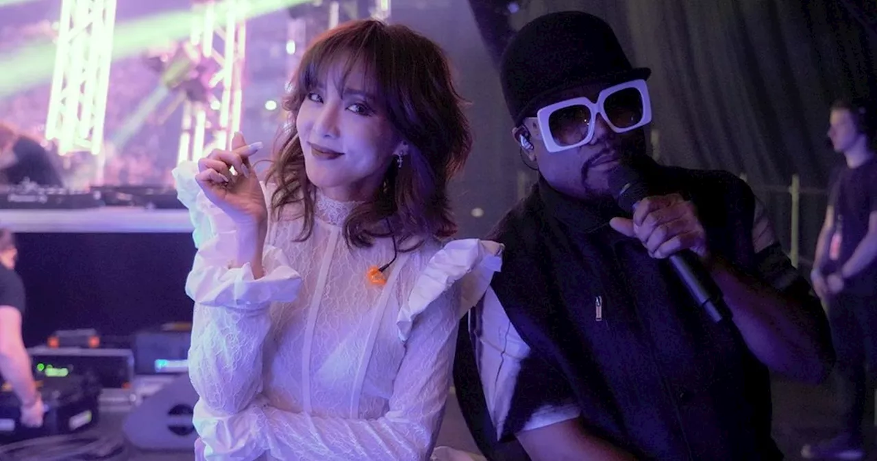 Sandara Park shares snaps with Apl.de.Ap at Black Eyed Peas's Paris concert