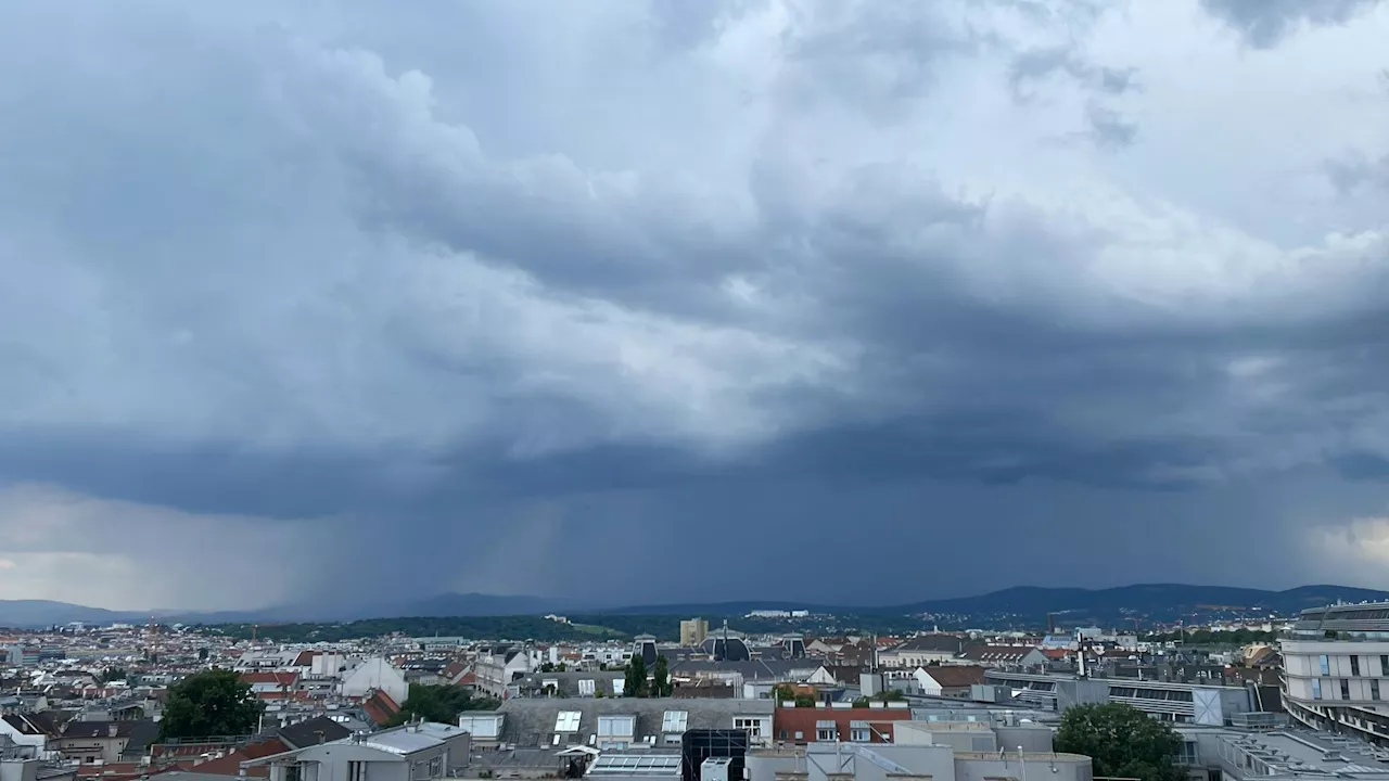 Rote Unwetter-Warnstufe vor den Toren Wiens