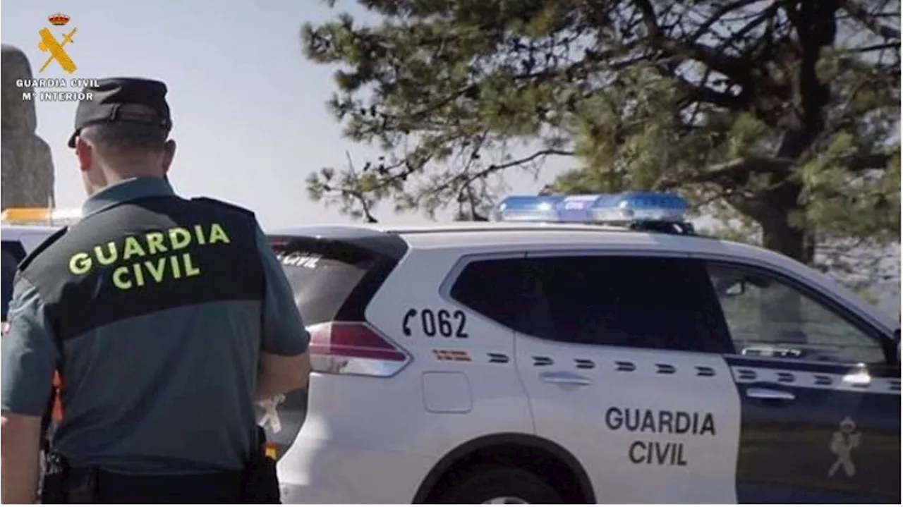 Pillan en Cádiz a un camionero sin carné, usando el móvil y cuadruplicando la tasa de alcohol