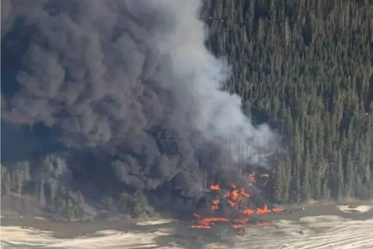 Douglas DC-4 plane with 2 people on board crashes into river outside Fairbanks, Alaska