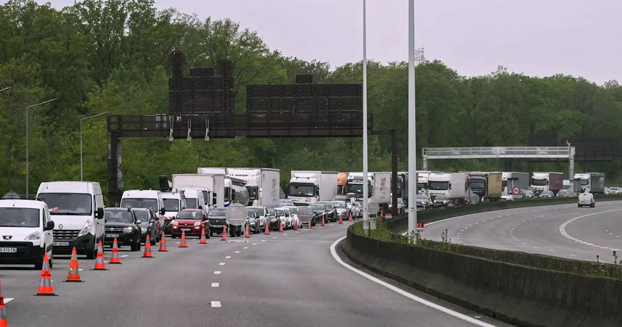 Fermeture de l’A13 : serait-il vraiment possible de rendre l’A14 gratuite ?