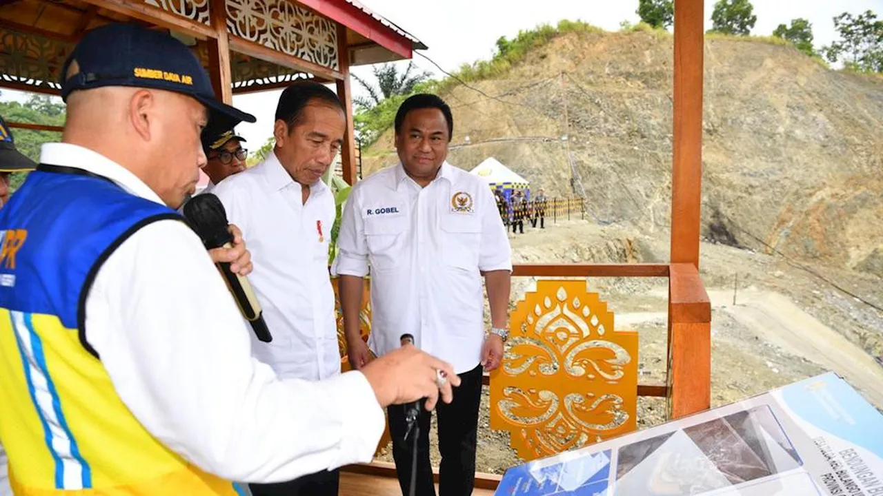 Presiden Jokowi Tinjau Bendungan yang Bakal Tenggelamkan Dua Desa di Gorontalo