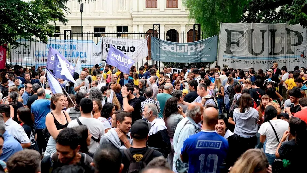 A qué hora y dónde es la Marcha Federal Universitaria