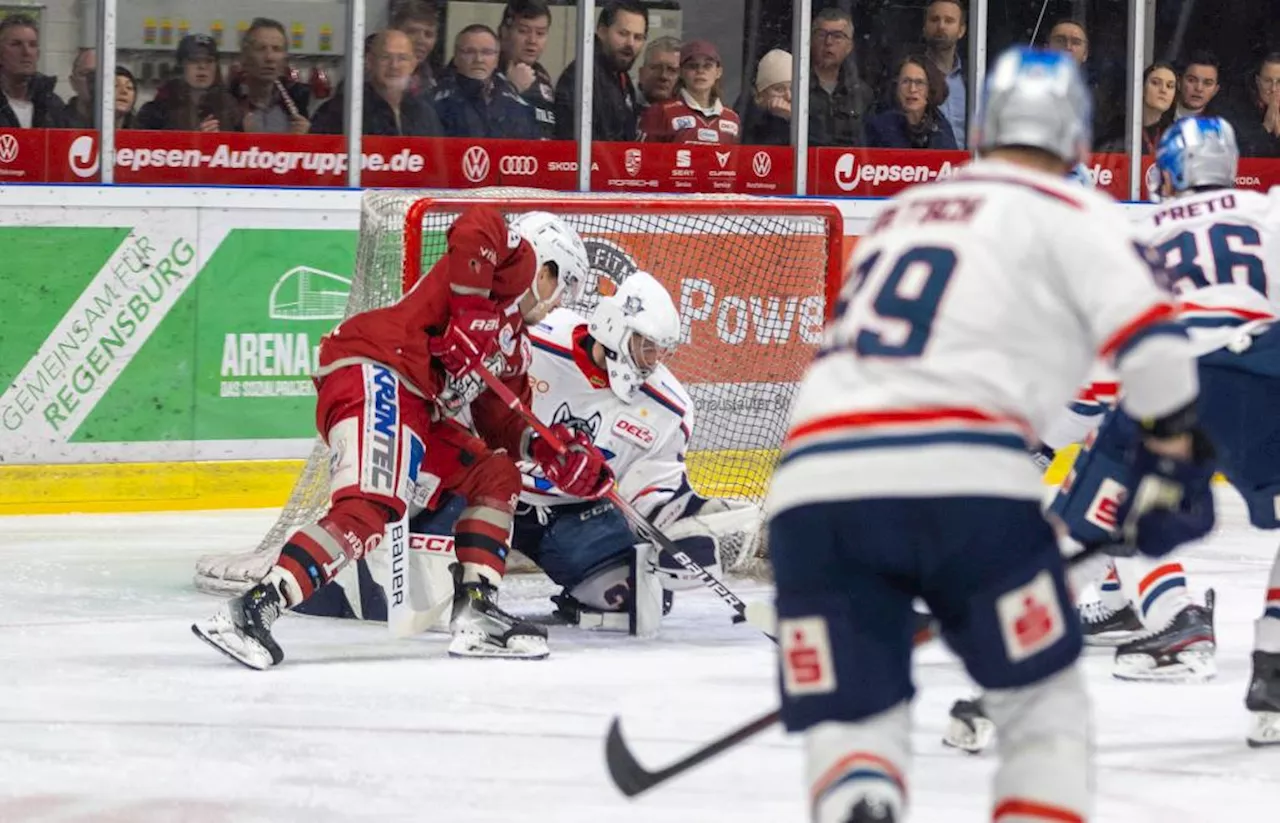 Nur zwei Jahre nach dem Aufstieg: Und die Eisbären Regensburg haben den DEL-2-Pokal