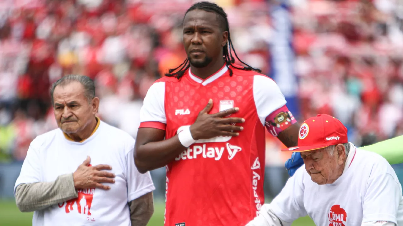 Hugo Rodallega, cabizbajo por la 'mecha': 'Soy hincha del América y me da lástima su eliminación'