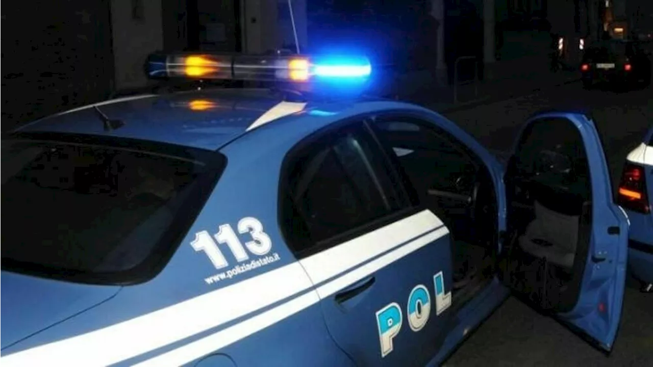 Accoltellato fuori dalla metro San Giovanni