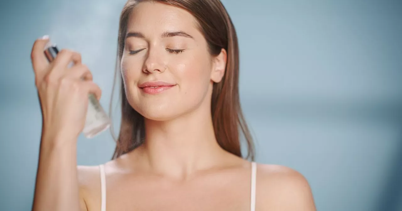 ‘Holy grail’ setting spray ‘locks in makeup all day’ even on oily skin