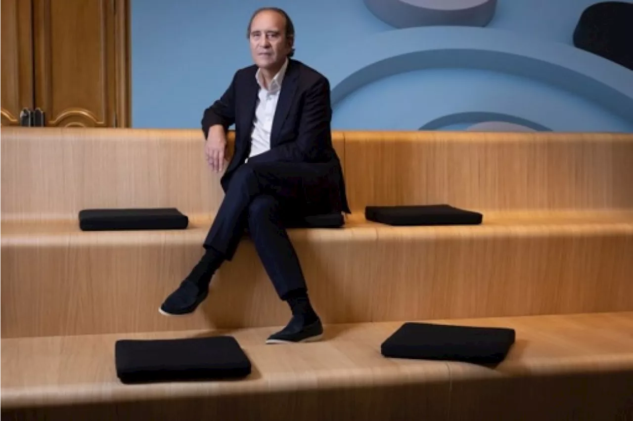 Le milliardaire Xavier Niel cède ses parts dans le groupe Le Monde à un fonds indépendant