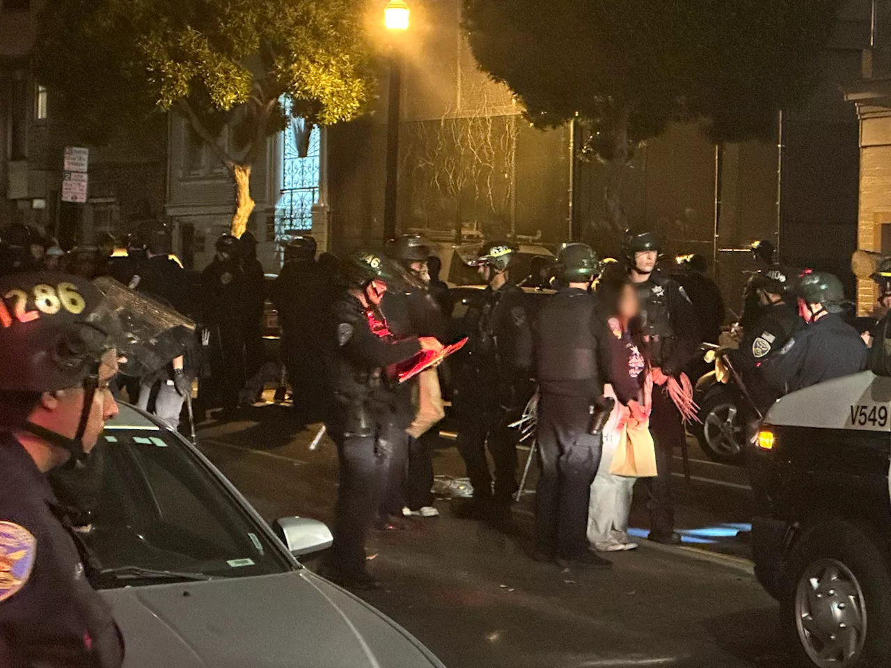 SFPD shuts down Dolores Park hill bomb, arresting dozens of teenagers