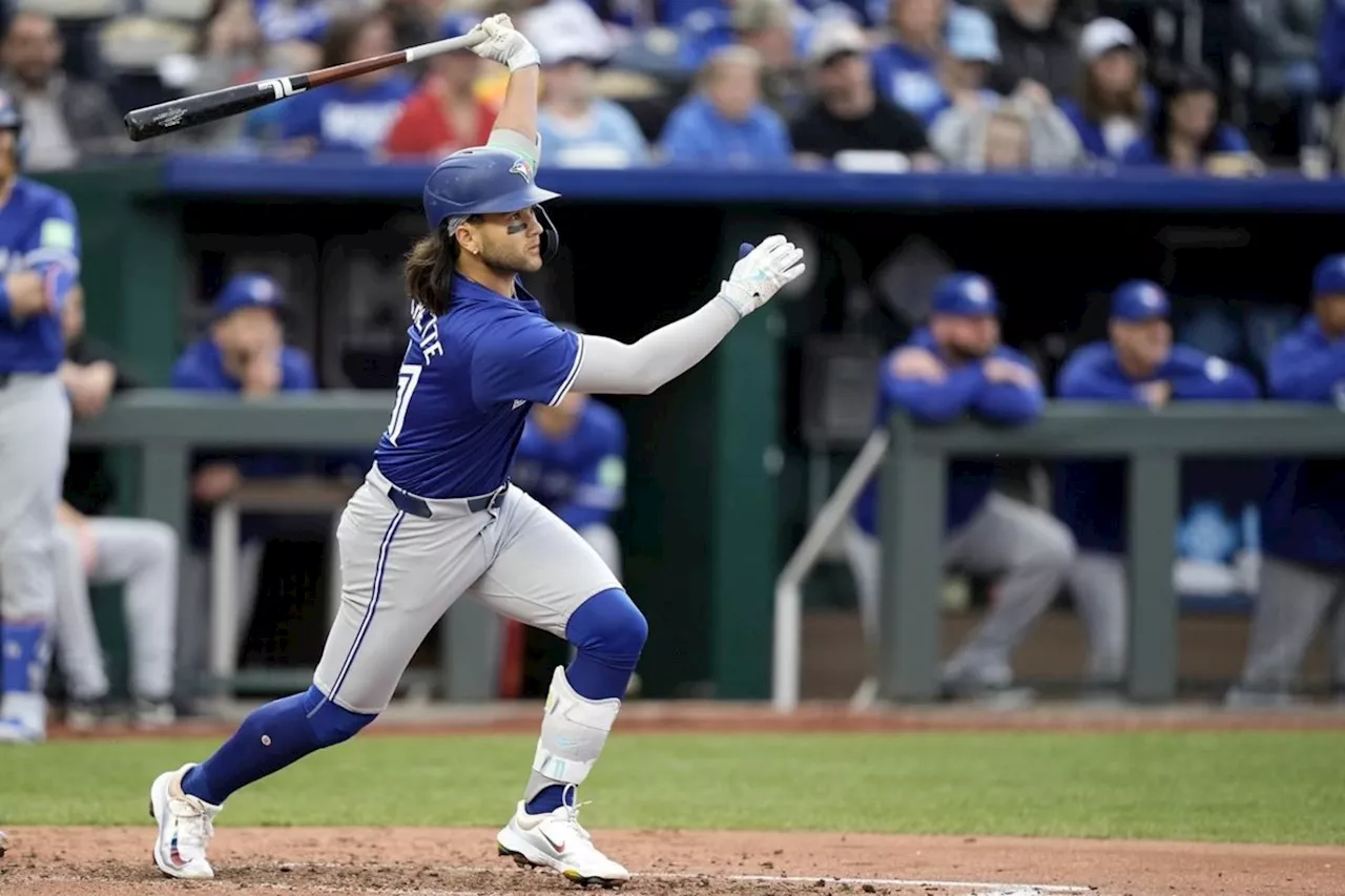 Bichette's 3-run triple helps Blue Jays, Kikuchi beat Royals 5-3