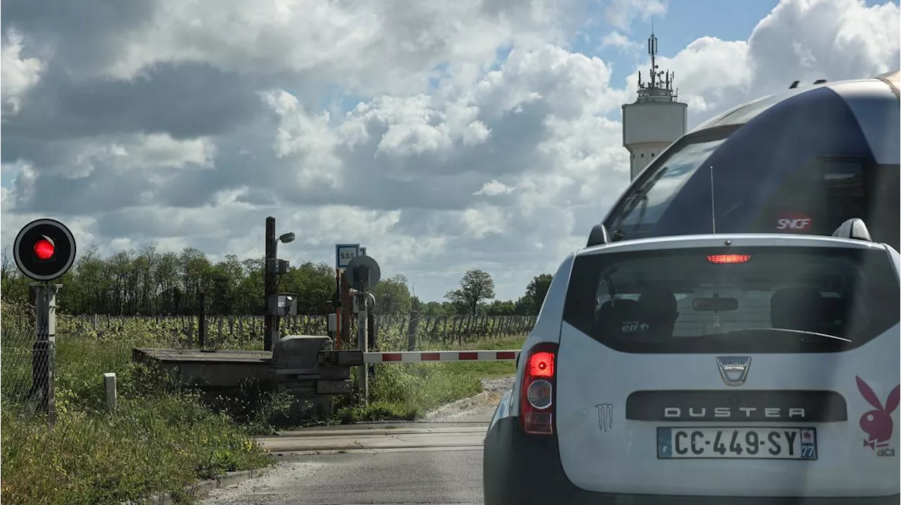 Gironde : Une collision entre un train et une voiture coupe la circulation des TER