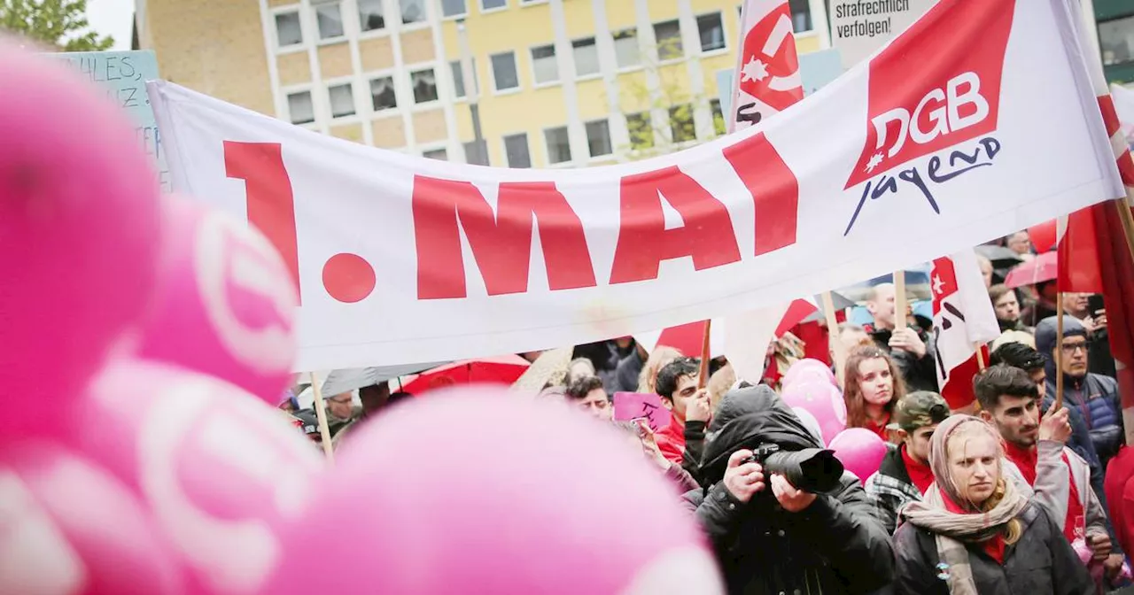 DGB: Mai-Kundgebung Saarbrücken für mehr Lohn, Freizeit, Demokratie