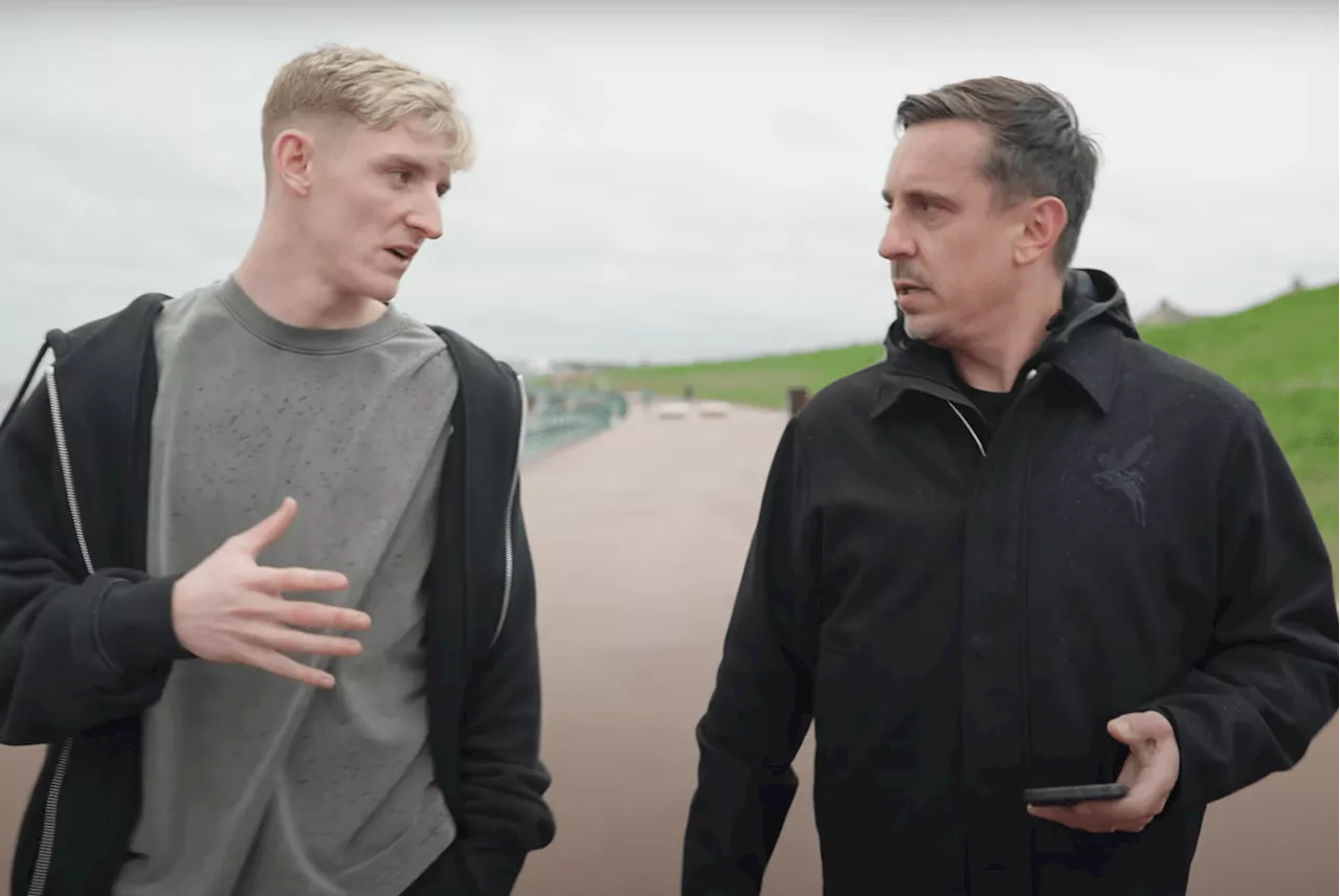 – Anthony Gordon tells Gary Neville the potential shock career switch he could make after foot...