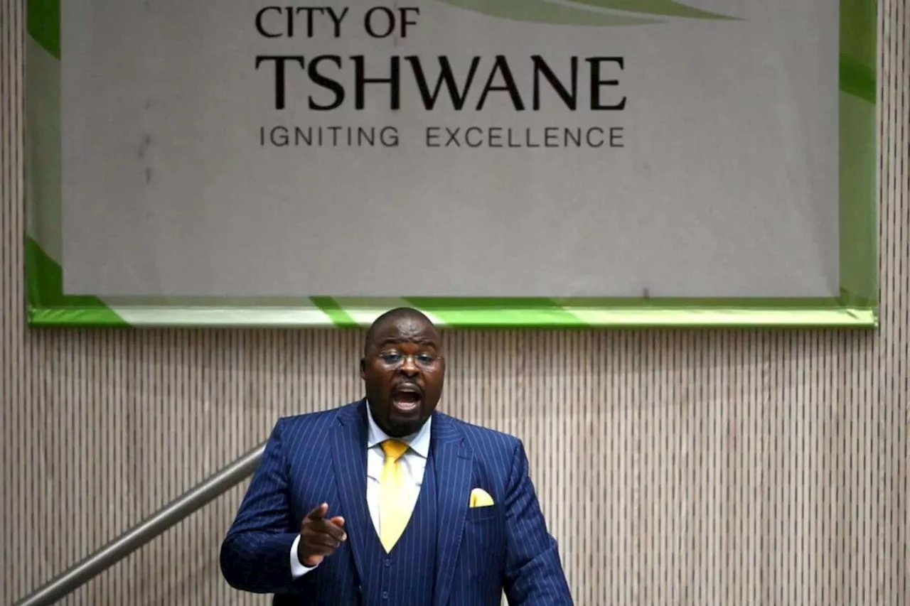 WATCH: ‘A sad day for the City’ − Tributes pour in for former Tshwane mayor Murunwa Makwarela