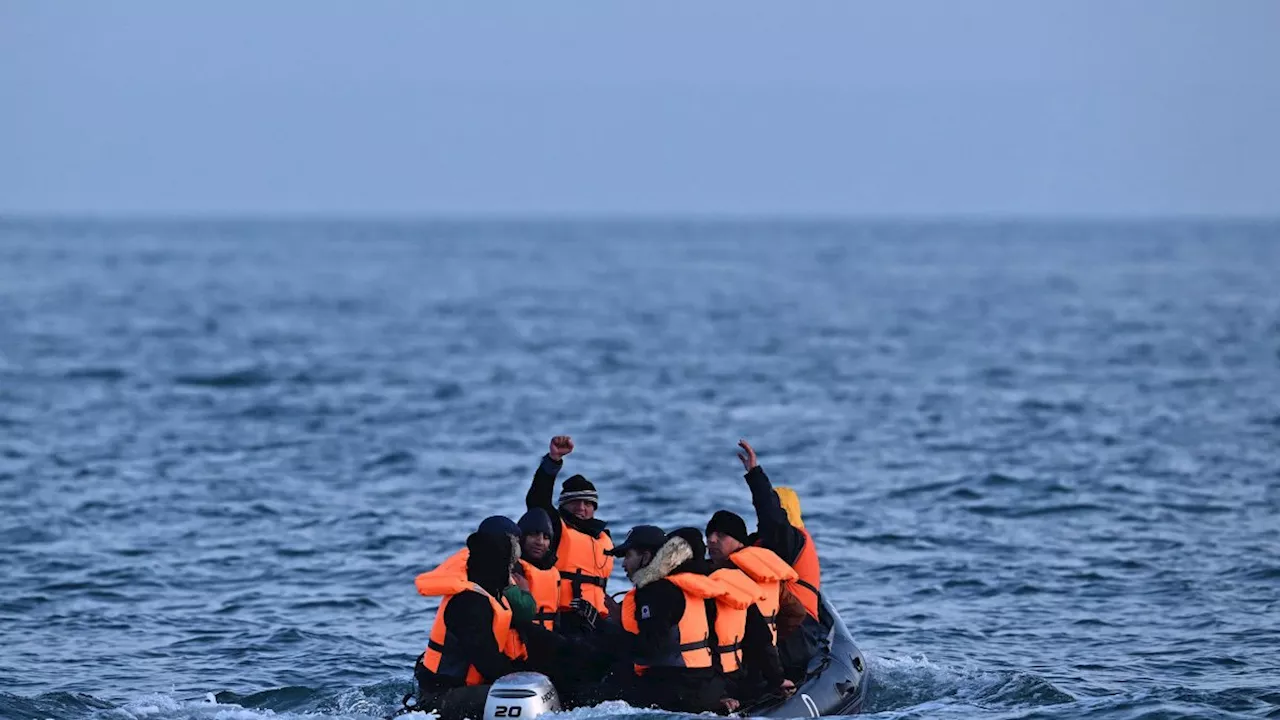 Five migrants including child feared dead in Channel hours after Rwanda bill passes