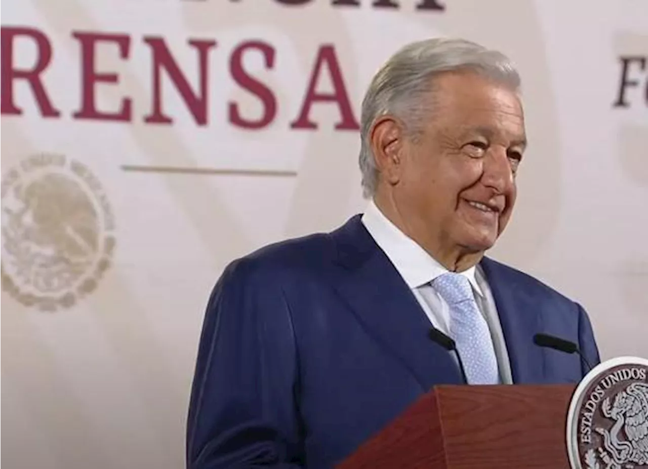 ‘Tiene que ver con la libertad, incluso religiosa’: AMLO sobre las playeras de la Santa Muerte