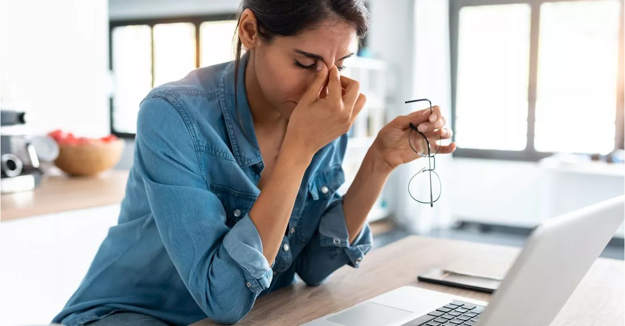 Almost half of Australians check work emails while on leave, research finds