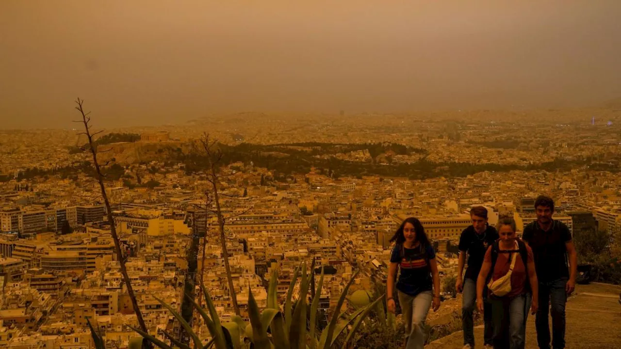 Phänomen Saharastaub: Die roten Wolken über Athen ziehen ab