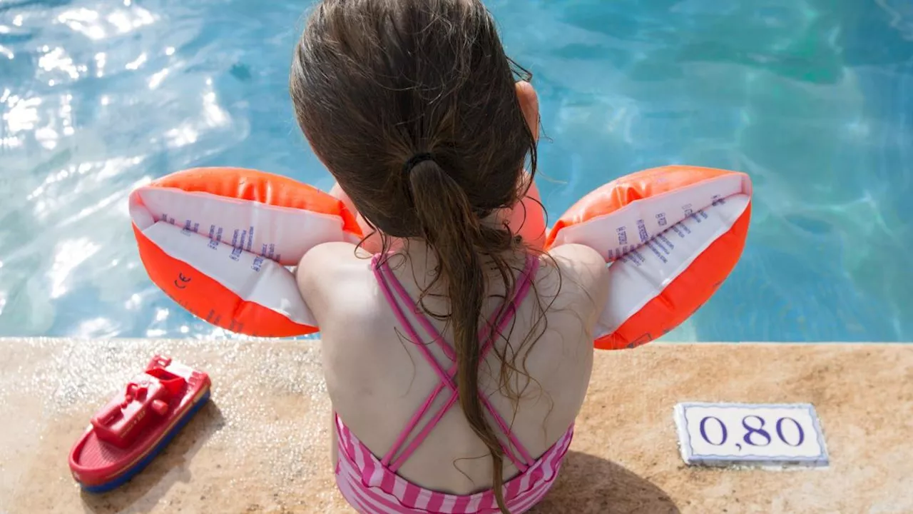 Schwimmlernhilfen im Test: Sieben glänzen, vier fallen durch