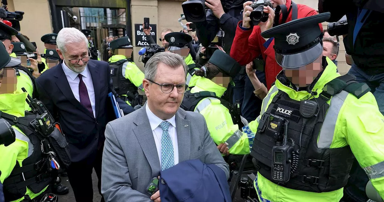 Watch 'chaotic scenes' as Jeffrey Donaldson attempts to leave Newry court