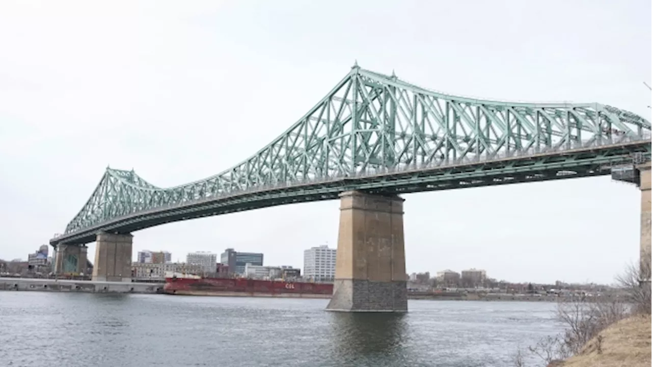 Former SNC-Lavalin executive sentenced to prison term in bridge bribery case