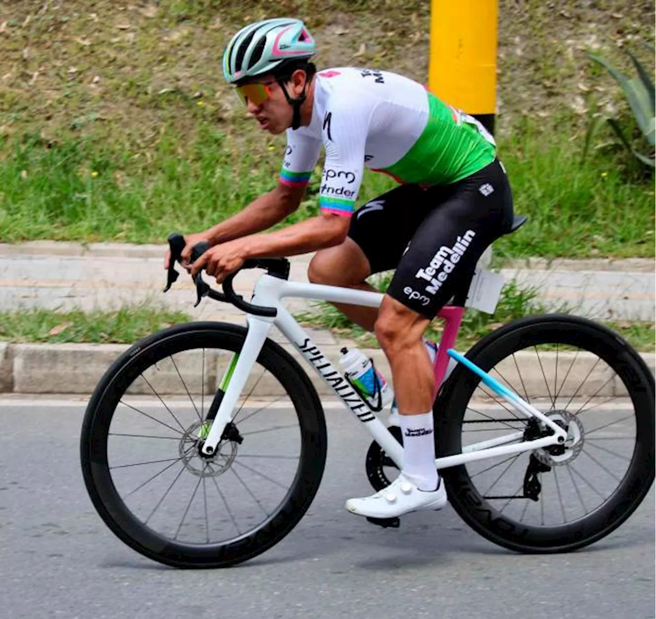 Otro ciclista sufre percance en las vías, Javier Jamaica fue víctima de robo en Choachí