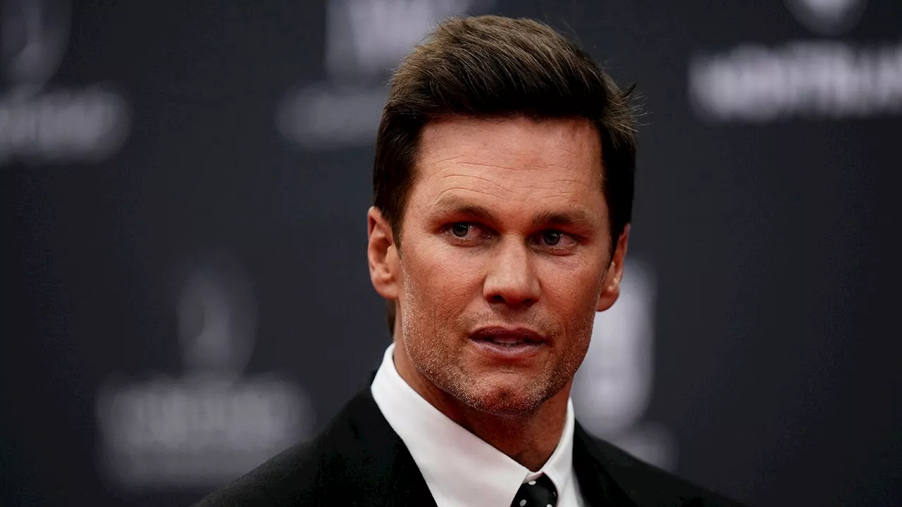 Tom Brady shares 'biggest problem' with younger generation: 'It's all about them'