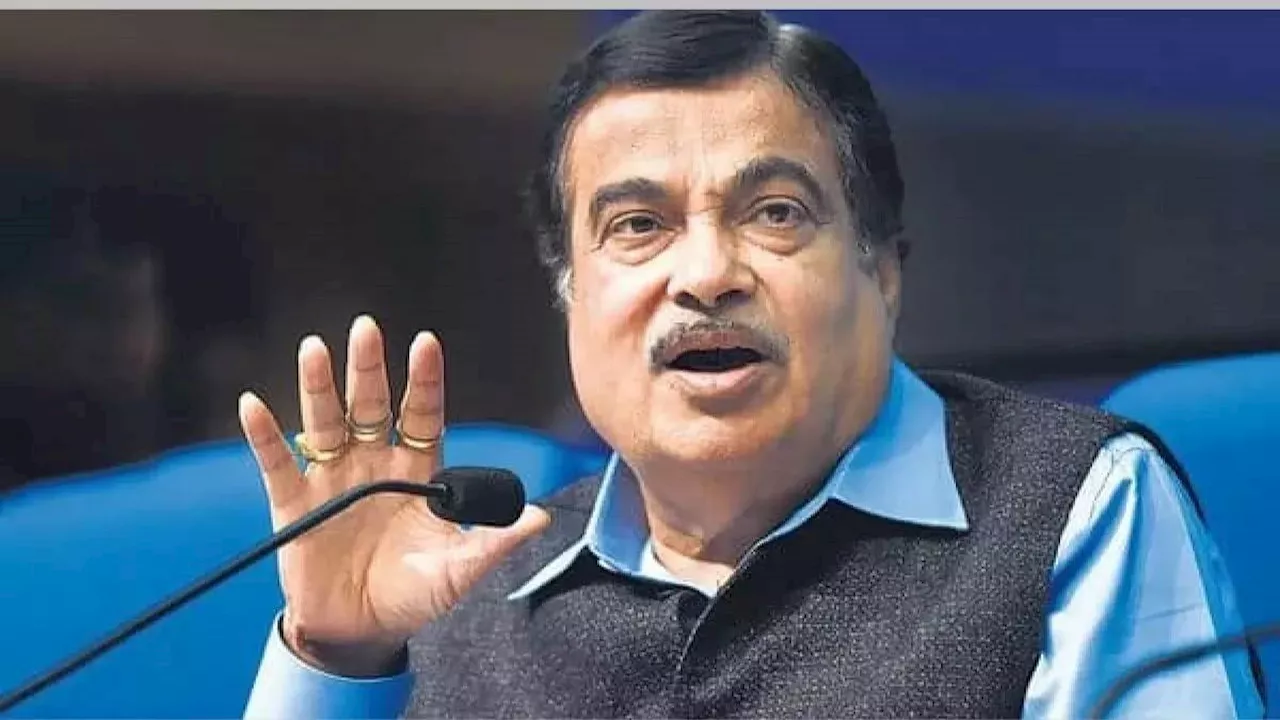 Nitin Gadkari Faints: यवतमाल में भाषण देते हुए मंच पर अचानक बेहोश हुए नीतिन गडकरी, सेहत को लेकर केंद्रीय मंत्री ने दिया अपडेट