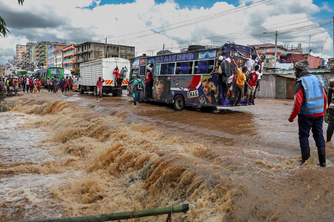 Pluies diluviennes au Kenya: 10 morts dans des inondations à Nairobi