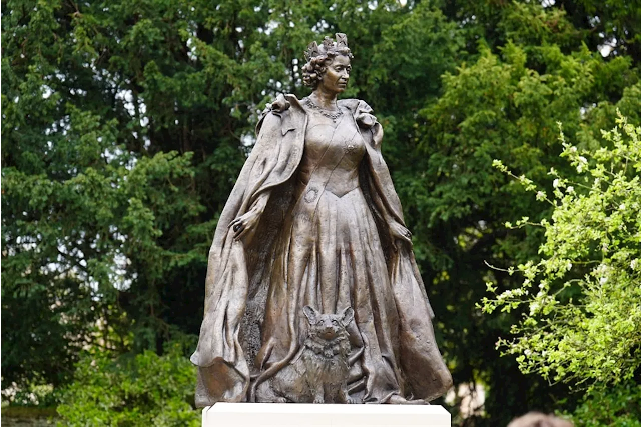 Corgis and Queen in bronze: Brits honour Elizabeth II's 98th birthday with regal memorial