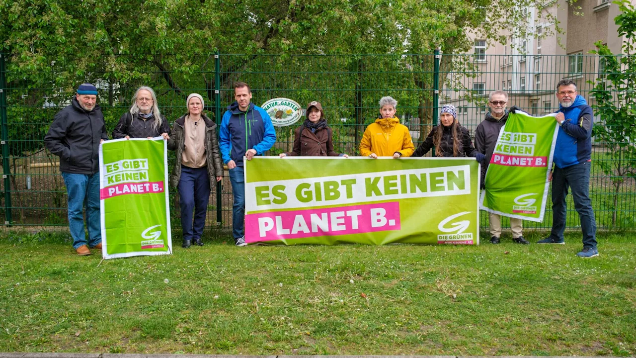 Aufruhr wegen geplanter Parkplätze vor Schule