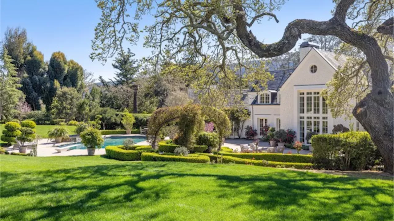 In California’s Carmel Valley, a Picturesque Retreat Lists for $11 ...
