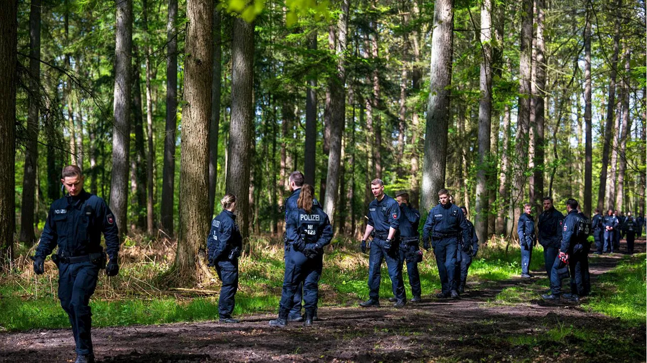 Vermisster Junge in Niedersachsen: Hunderte Einsatzkräfte suchen weiter nach Sechsjährigem aus Bremervörde