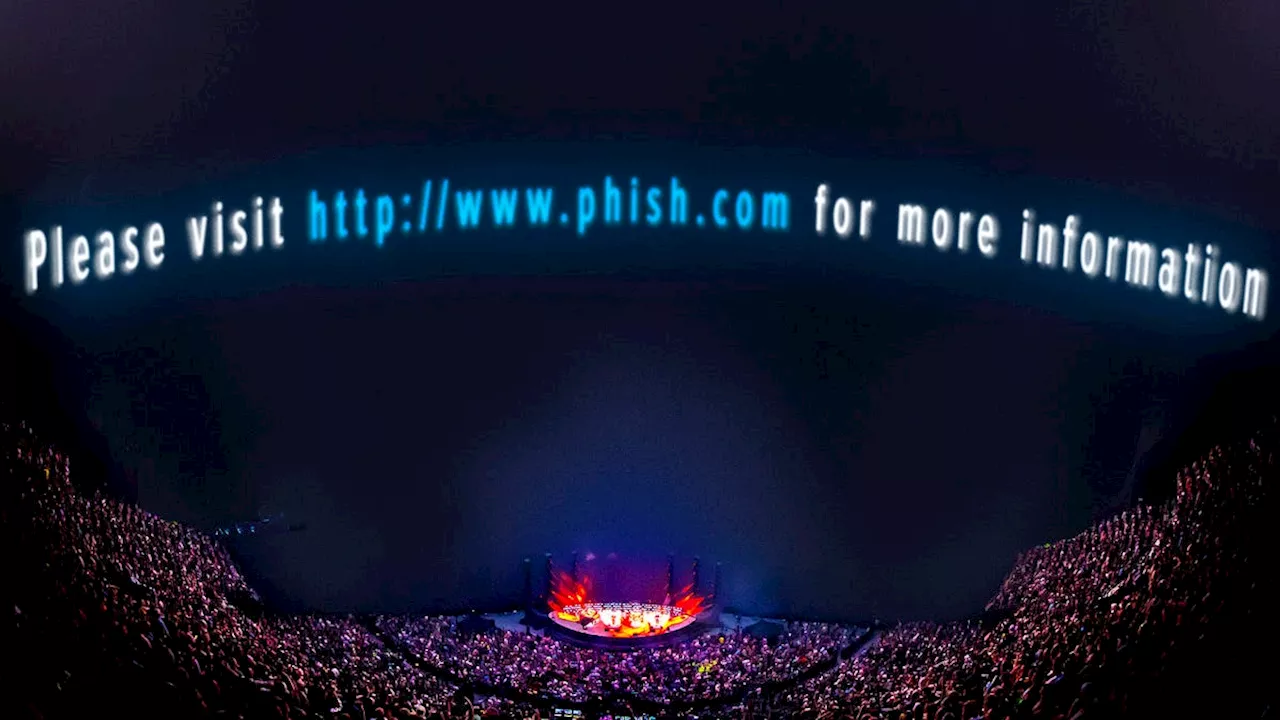 Disappointed Phish Fans Expected More From Sphere Visuals Than Projection Of Band’s Website URL