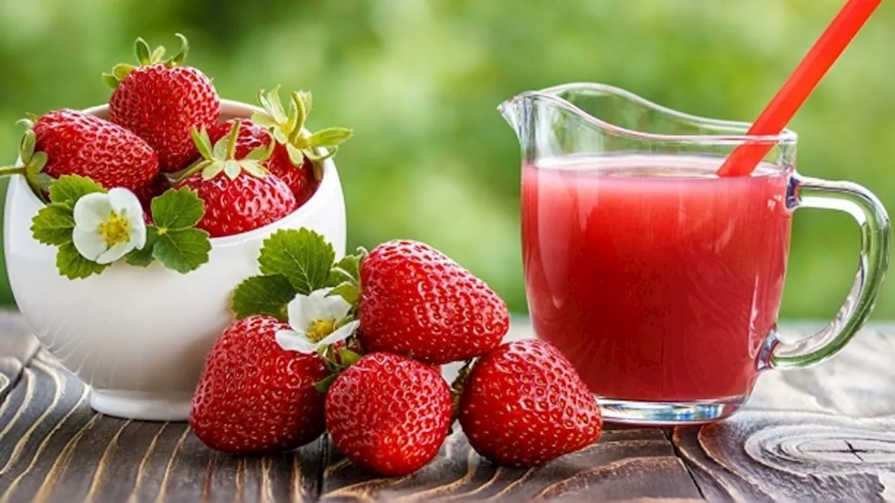 Strawberry Juice: ಸ್ಟ್ರಾಬೆರಿ ಜ್ಯೂಸ್‌ ಕುಡಿಯುವುದರಿಂದ ಕೂದಲಿನ ಮತ್ತು ಚರ್ಮದ ಆರೋಗ್ಯಕ್ಕೆ ಉತ್ತಮ: ಇದರ ಪ್ರಯೋಜನಗಳೇನು ಗೊತ್ತೇ?