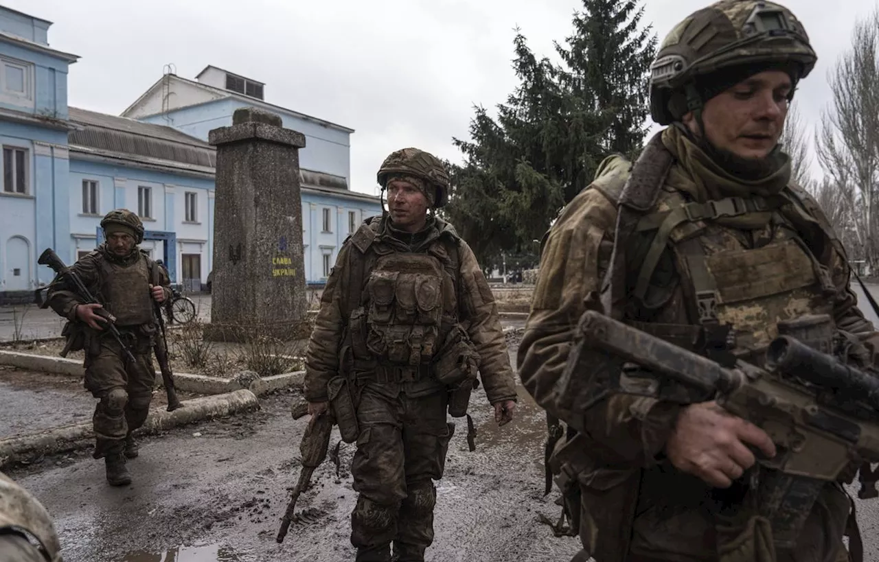 En images : En Ukraine, la bataille de Tchassiv Iar se prépare