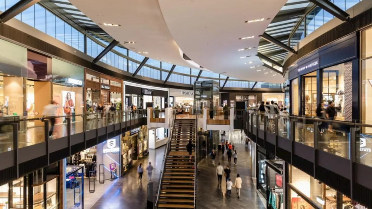 Teenager taken to hospital with suspected stab wounds following fight at Highpoint Shopping Centre