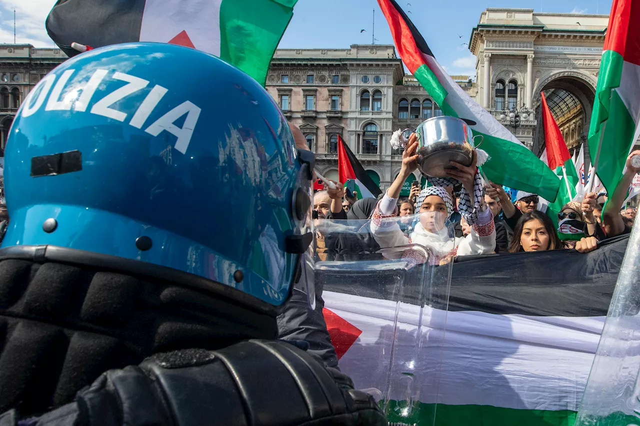 25 aprile, Festa Liberazione tra cortei e tensioni da Roma a Milano