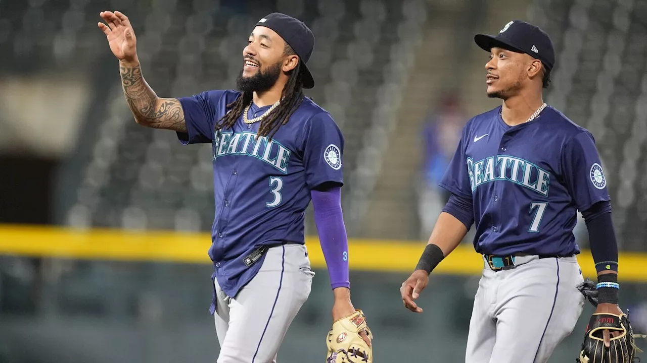 Mariners put leadoff-hitting SS J.P. Crawford on the 10-day IL with oblique strain