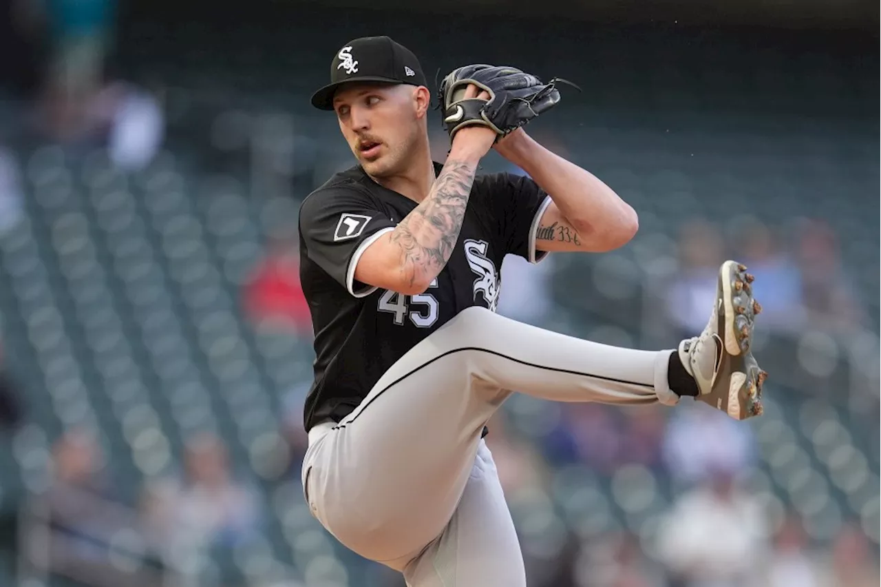 Chicago White Sox drop 6th straight, extending worst start in franchise history to 3-21