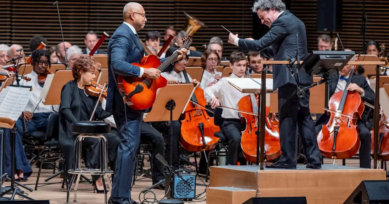 Bernie Williams back in center, now at Lincoln Center