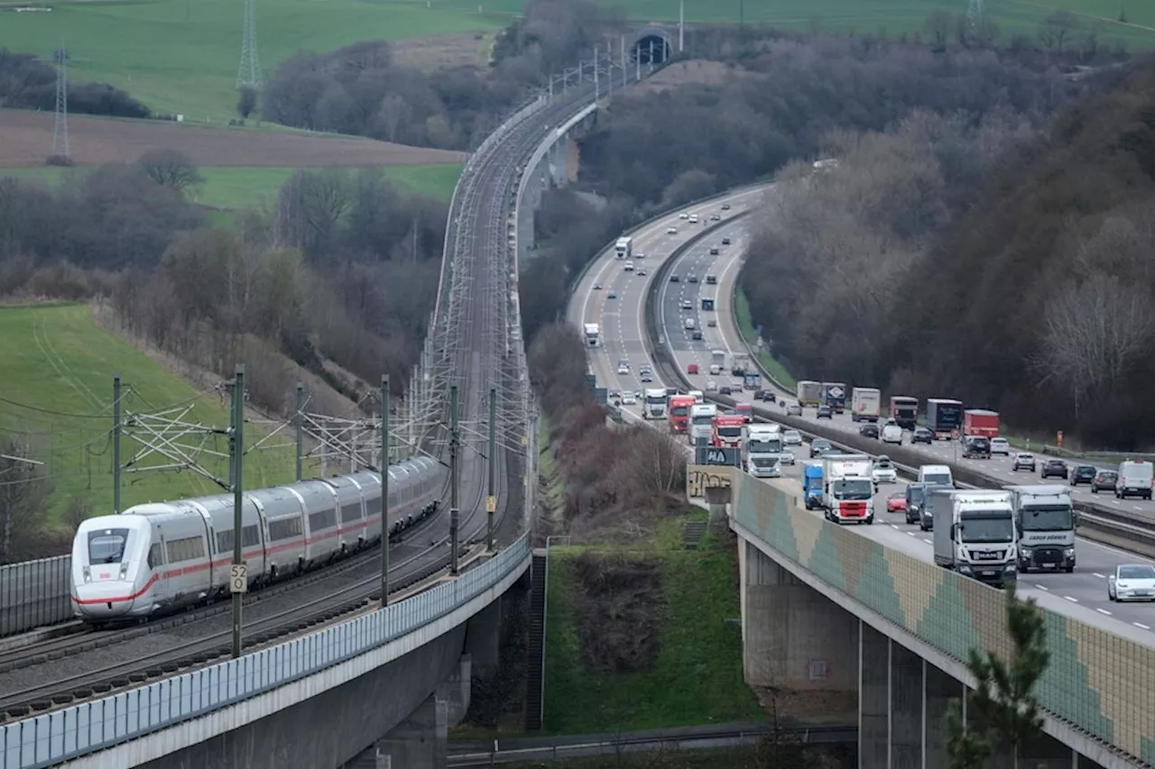 ICE-Streckensperrung Köln-Frankfurt: Bahn erneuert Schienen