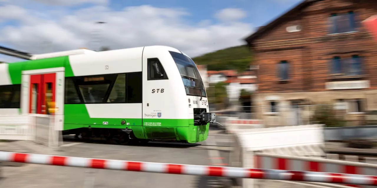 Bahn-Mitarbeiter bedroht und angespuckt: Brandbrief fordert mehr Sicherheit