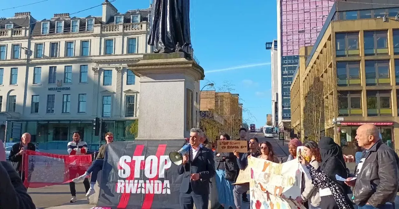 Glasgow reacts to 'cruel' Rwanda bill as protesters gather in George Square