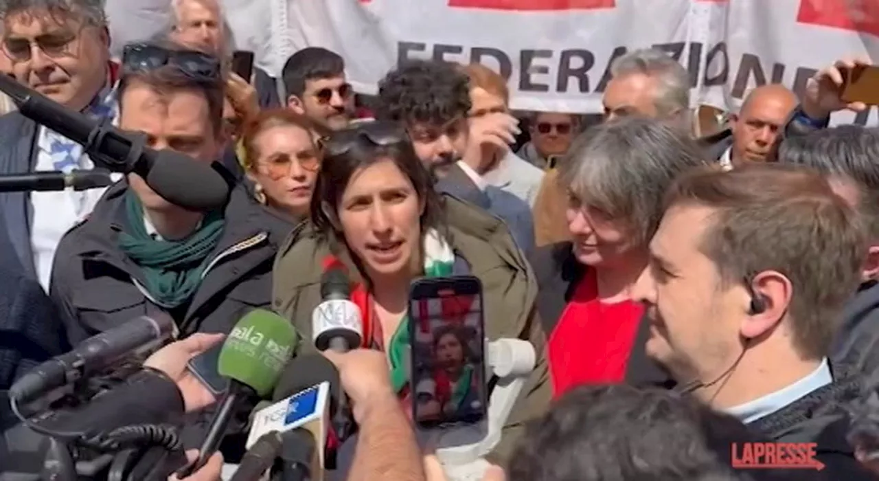 Elly Schlein a Milano: «Celebriamo quell'Italia che è stata dalla parte giusta della Storia»